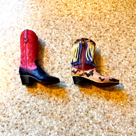 Miniature Collectible Western Boots - Picture 4 of 8